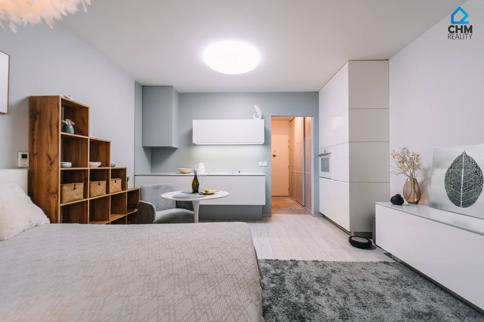 Luxusný kompletne zariadený 1 izb. byt s veľkou terasou 16,9 m2 v NOVOSTAVBE rezidencia pri Radnici 